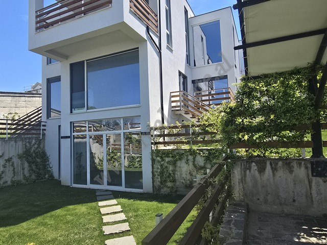 Modern villa for rent, located in one of the most sought-after residences in the Lunder area,in Long